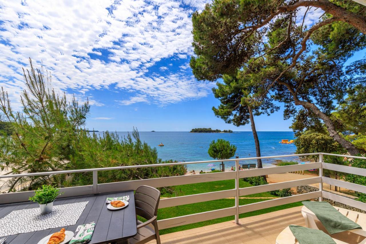 Al Mare Apartments Ровинь Экстерьер фото